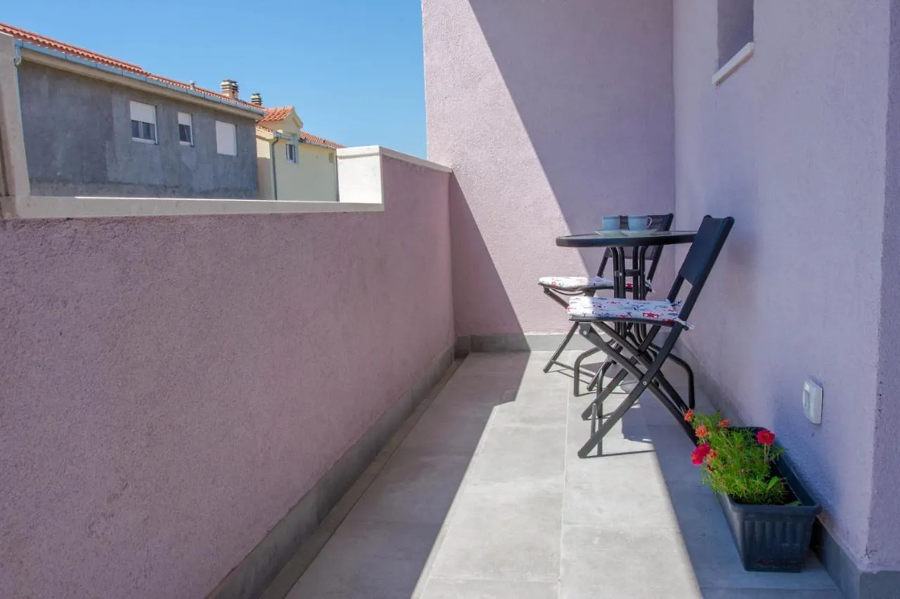 Apartment Ana Kastela Croatia