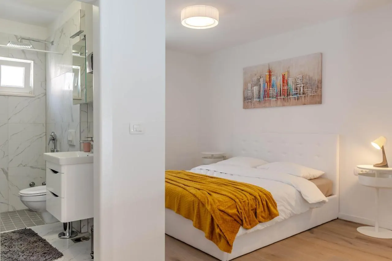 Apartment Ana Kastela